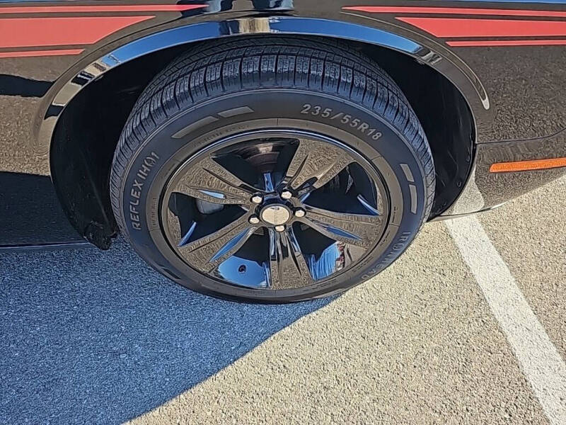 2016 Dodge Challenger SXT