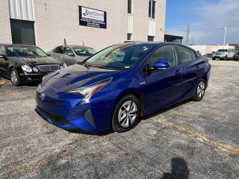 2017 Toyota Prius for sale at AUTOSAVIN in Elmhurst IL