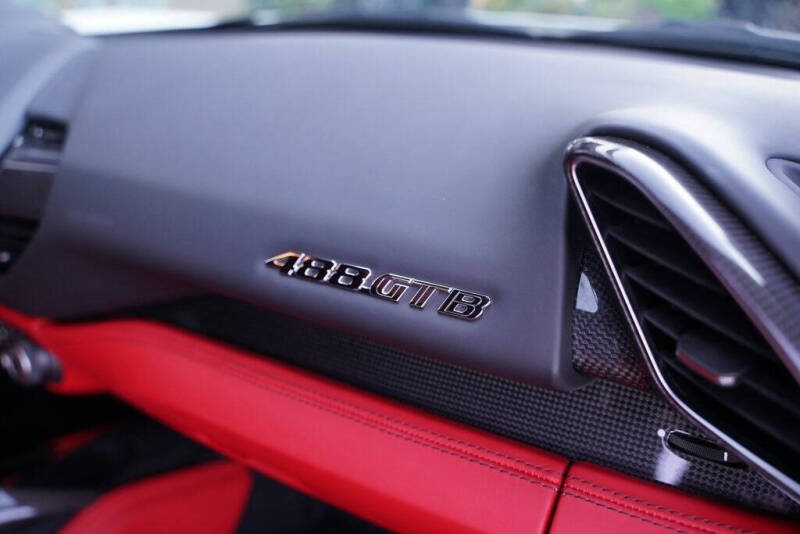 2017 Ferrari 488 GTB