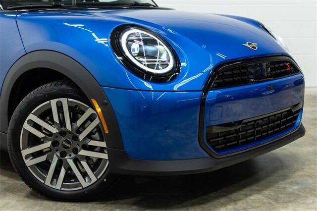2025 MINI Hardtop 4 Door