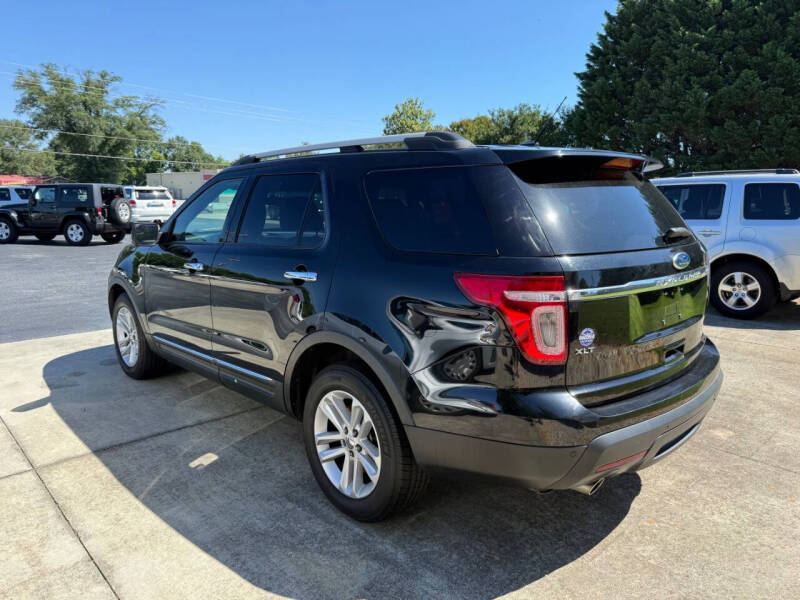 2011 Ford Explorer XLT