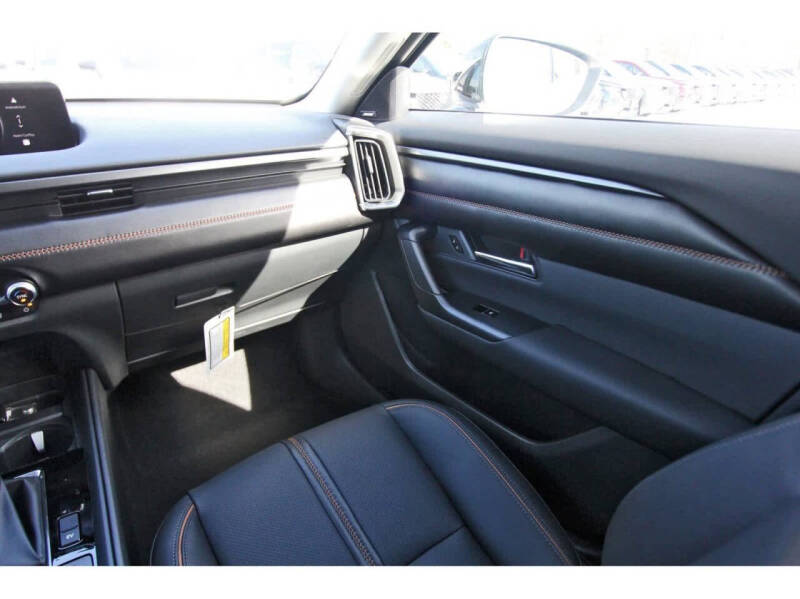 2025 Mazda CX-50 Hybrid Premium Plus