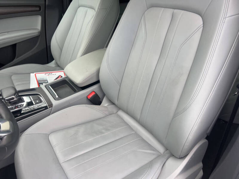 2022 Audi Q5 quattro S line Prem Plus 45 TFSI