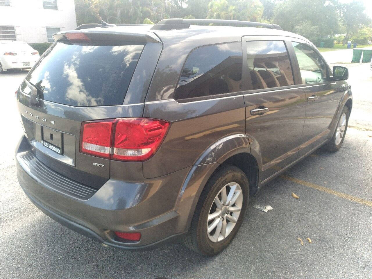2014 Dodge Journey  - $10,999
