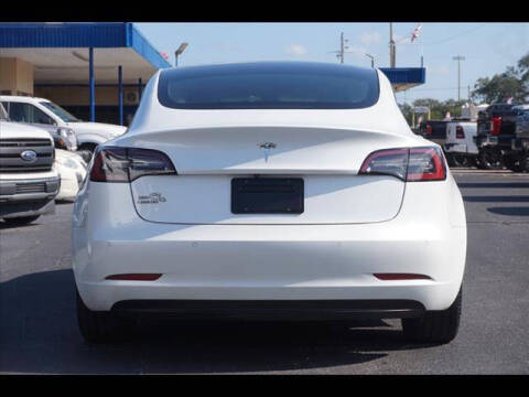 2021 Tesla Model 3 Standard Range Plus