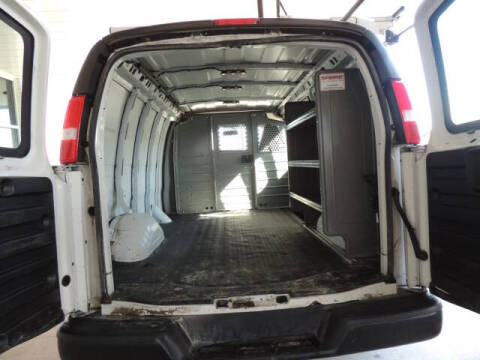 2023 GMC Savana 2500