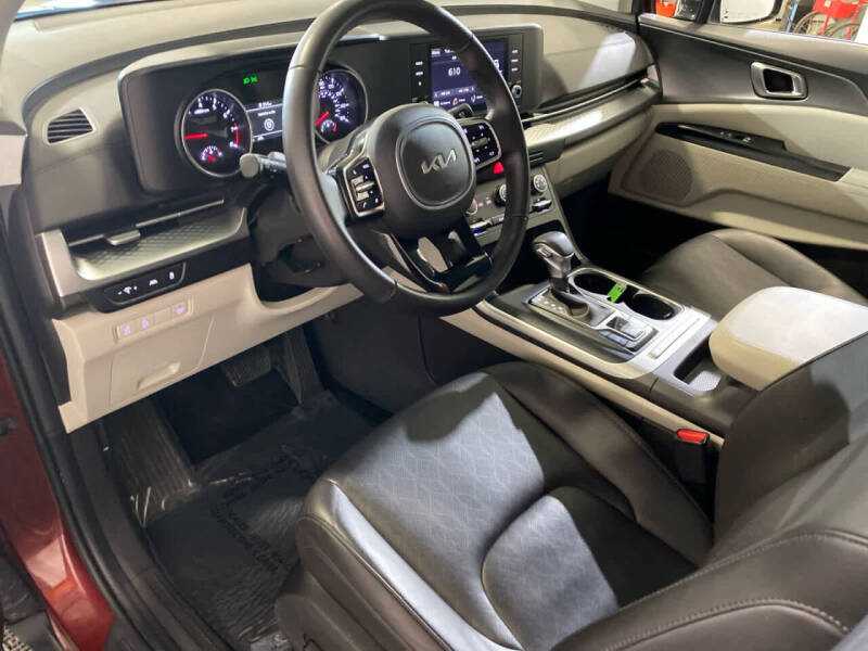 2024 Kia Carnival