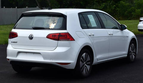 2016 Volkswagen e-Golf SE