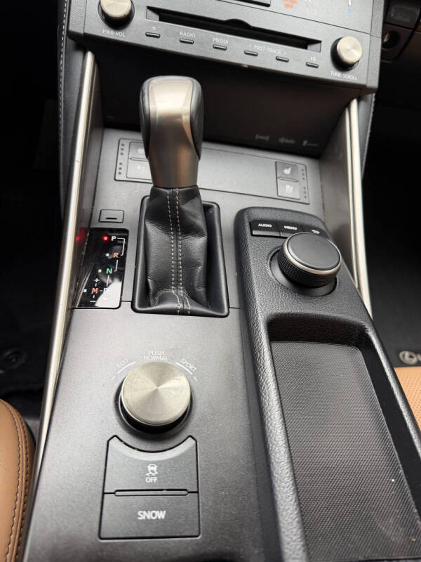 2016 Lexus IS 200t