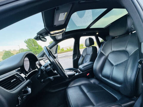 2017 Porsche Macan S