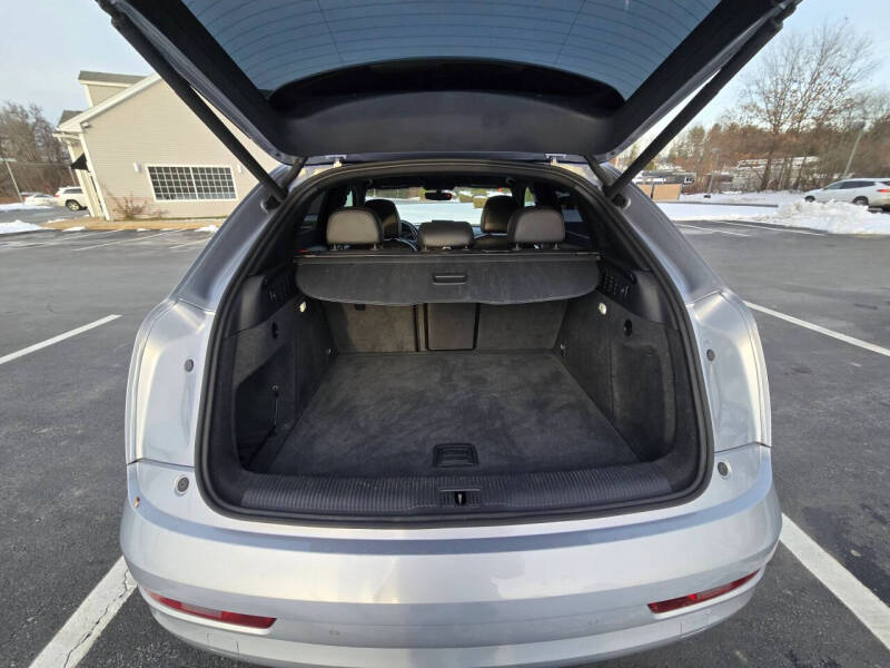 2017 Audi Q3 2.0T quattro Premium Plus