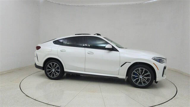 2023 BMW X6 xDrive40i