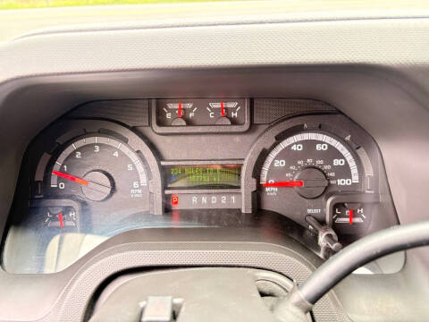 2014 Ford E-Series E-350 SD XLT