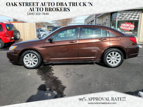 2013 Chrysler 200 for sale at Oak Street Auto DBA Truck 'N Auto Brokers in Pocatello ID