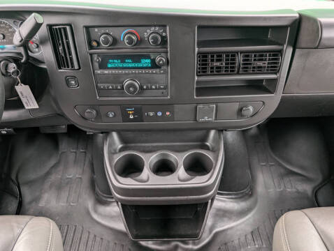 2023 GMC Savana 2500