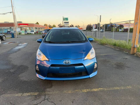2014 Toyota Prius c