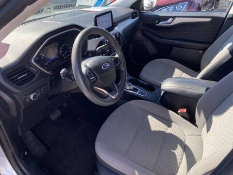 2021 Ford Escape Hybrid SE