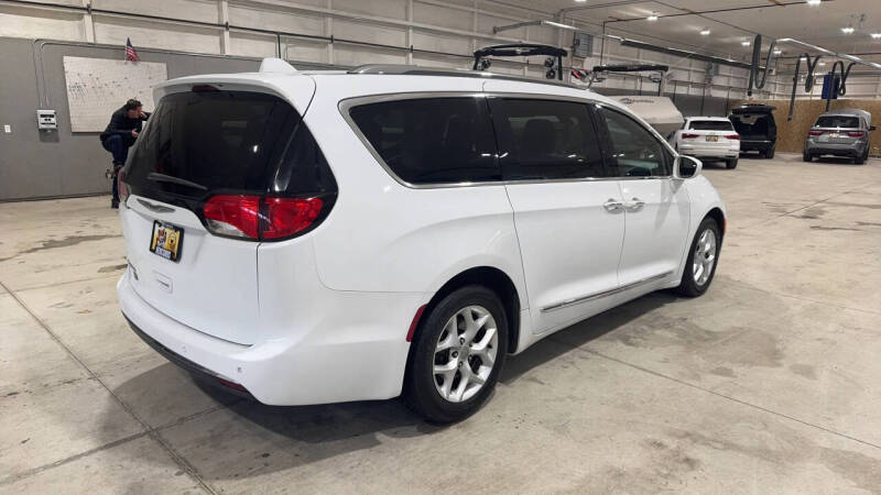 2020 Chrysler Pacifica Touring L 35th Anniversary