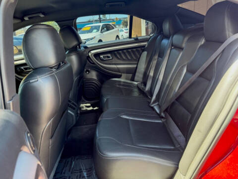 2015 Ford Taurus SEL