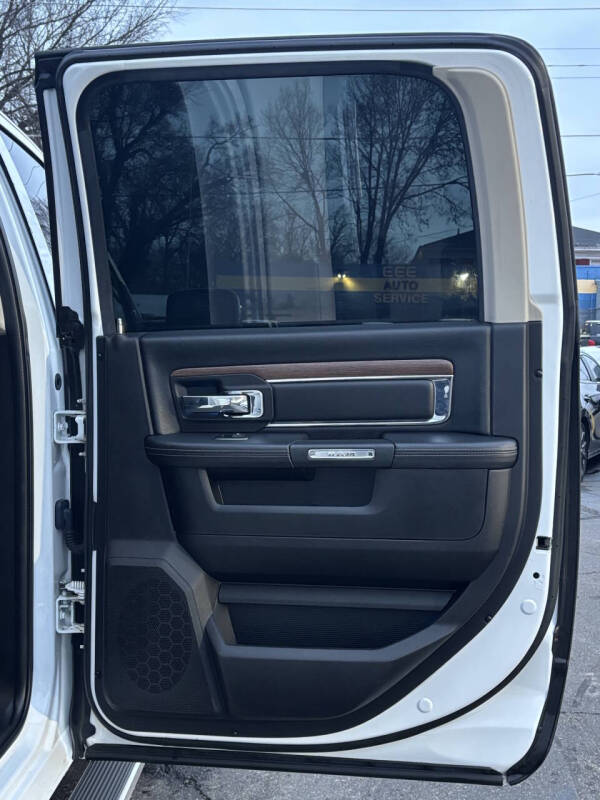 2016 RAM 2500 Laramie