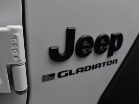 2023 Jeep Gladiator Sport