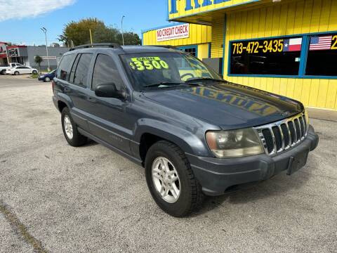 2003 Jeep Grand Cherokee for sale at Friendly Auto Sales in Pasadena TX