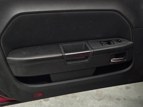 2012 Dodge Challenger SXT