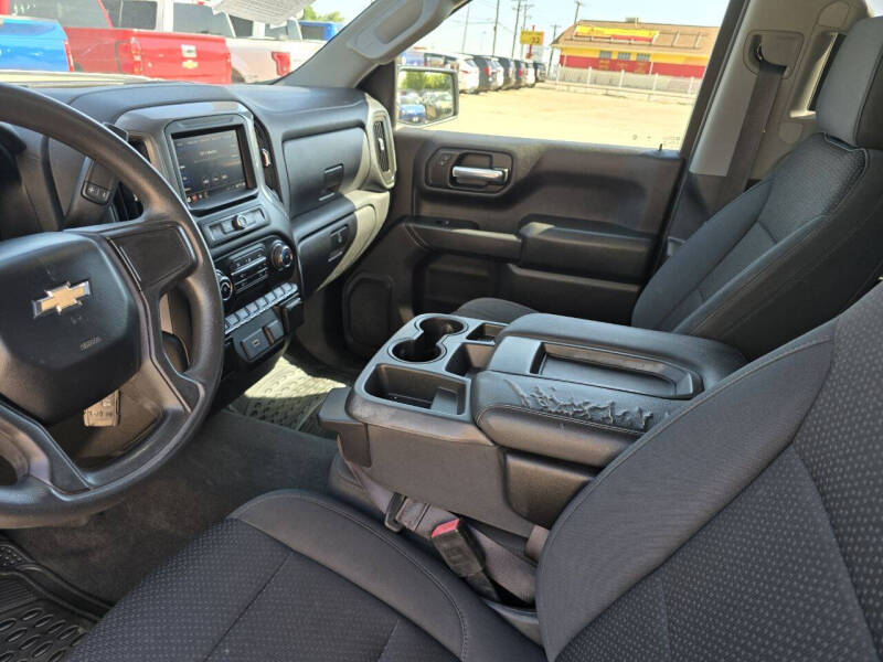 2020 Chevrolet Silverado 1500 Custom