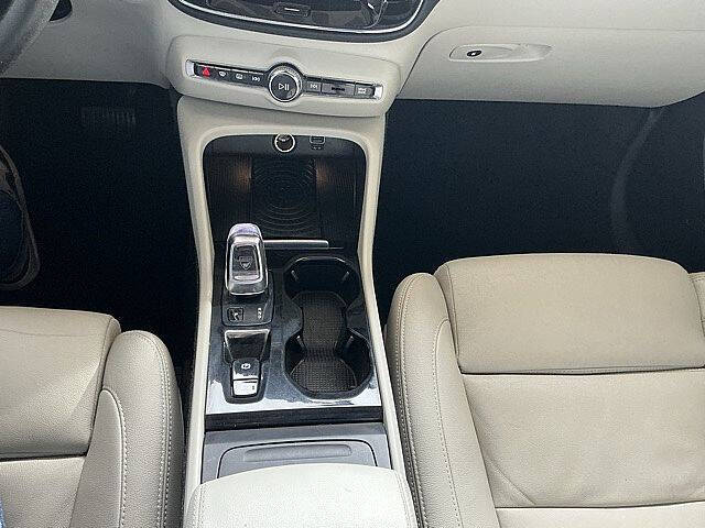 2019 Volvo XC40 T5 Inscription