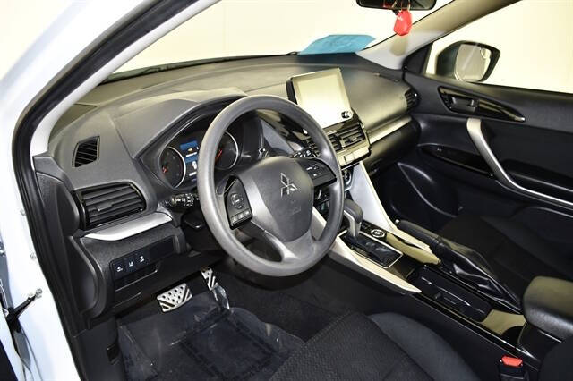 2023 Mitsubishi Eclipse Cross LE