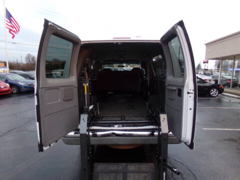 2001 Ford E-Series E-350 SD XL