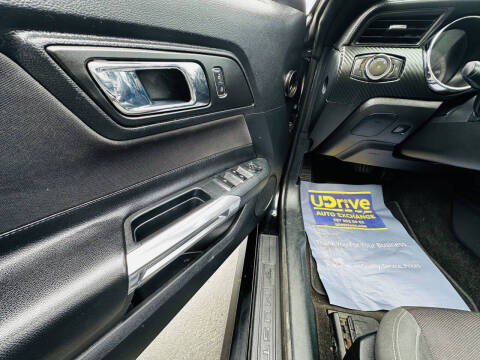 2015 Ford Mustang V6