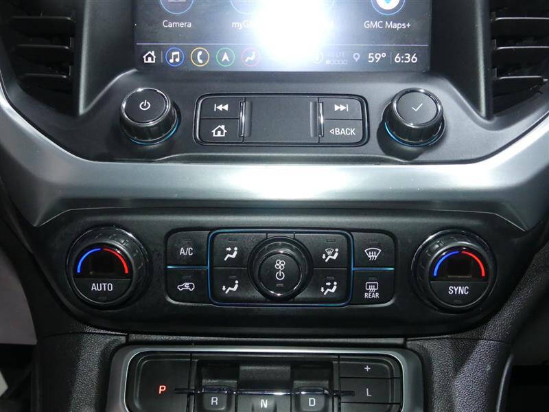 2021 GMC Acadia SLT