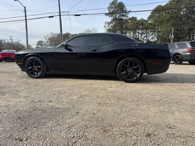 2020 Dodge Challenger SXT
