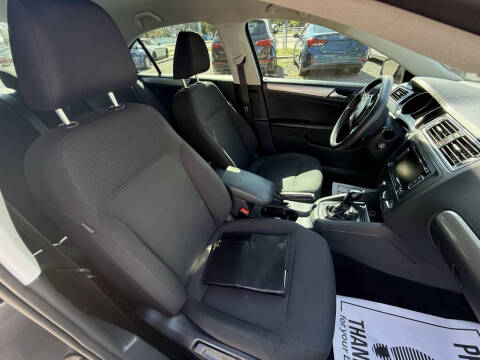 2015 Volkswagen Jetta SE