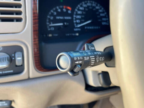 2000 Cadillac Escalade