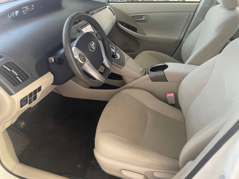 2013 Toyota Prius Two