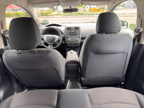 2016 Nissan LEAF S-24