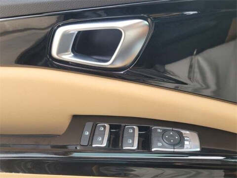 2023 Kia Carnival EX