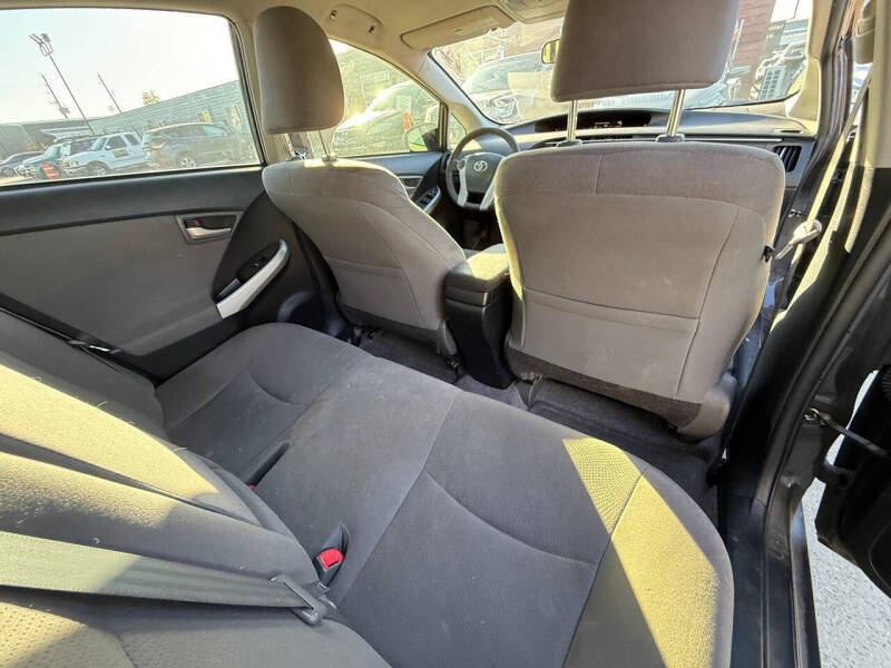 2014 Toyota Prius Two