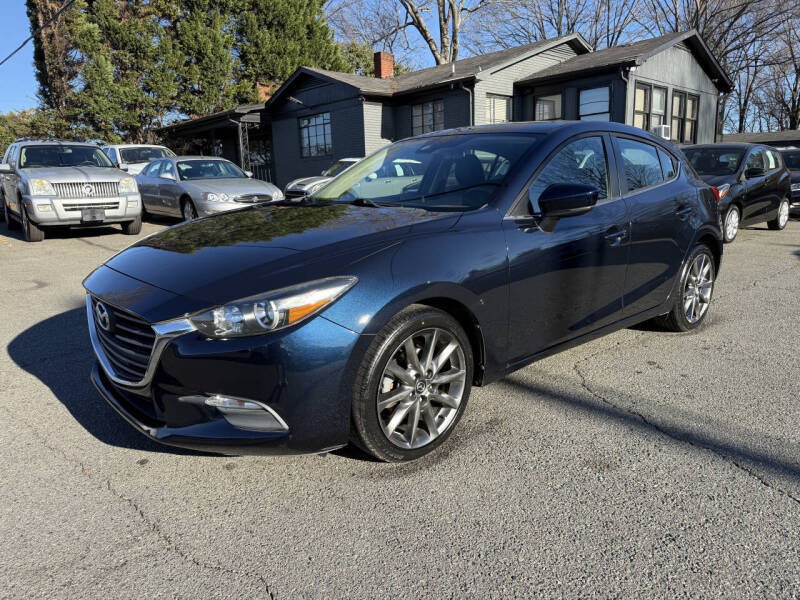 2018 Mazda MAZDA3 Touring