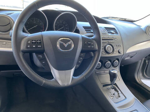 2013 Mazda MAZDA3 i Touring