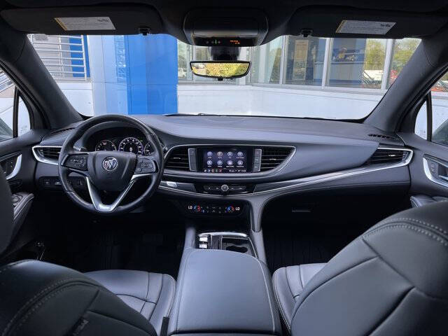 2023 Buick Enclave Premium