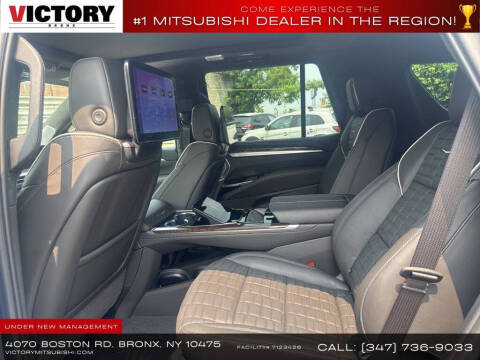 2025 Cadillac Escalade Sport Platinum