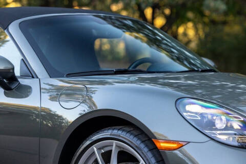 2021 Porsche 718 Boxster