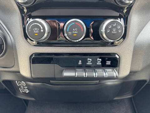 2026 RAM 1500 Express