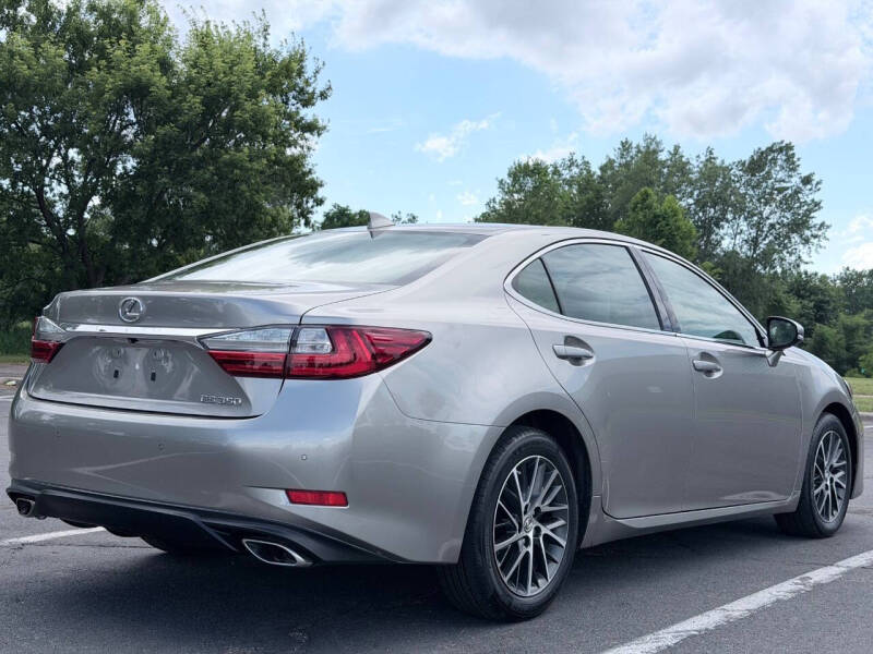 2017 Lexus ES 350