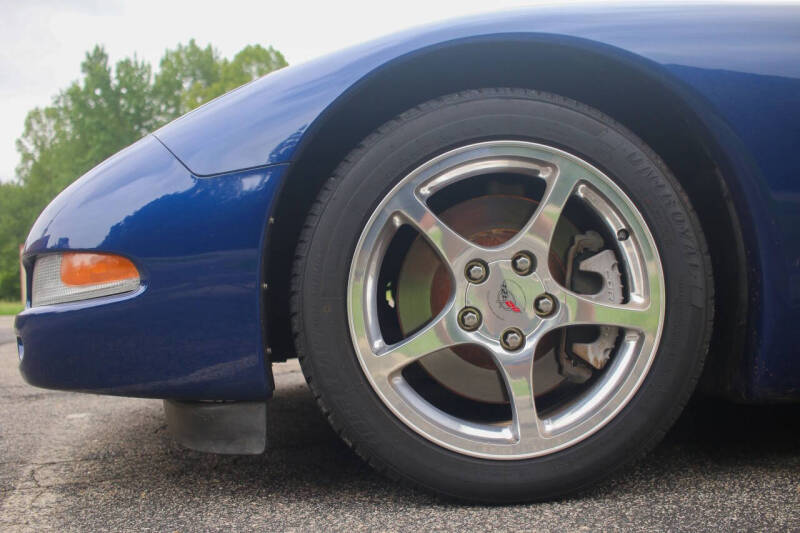 2004 Chevrolet Corvette