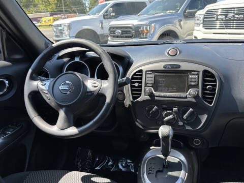 2015 Nissan JUKE S