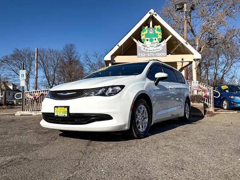 2020 Chrysler Voyager LXi